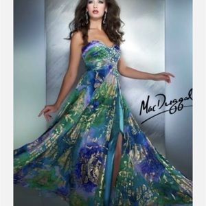 Mac Duggal Strapless Rhinestone Embellished Peacock Gown Dress Size 0